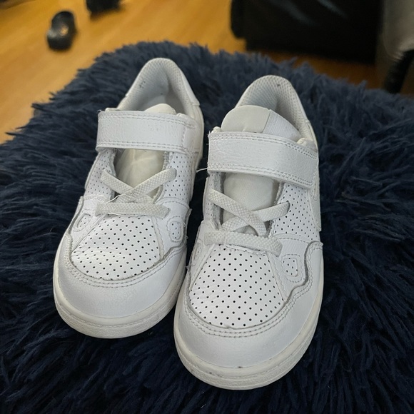 Nike Shoes Toddler Boy Nike Velcro Sneakers Poshmark